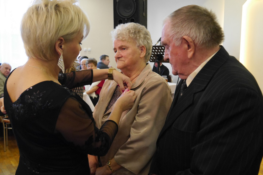 Radośni seniorzy w Pogorzeli [fotorelacja]