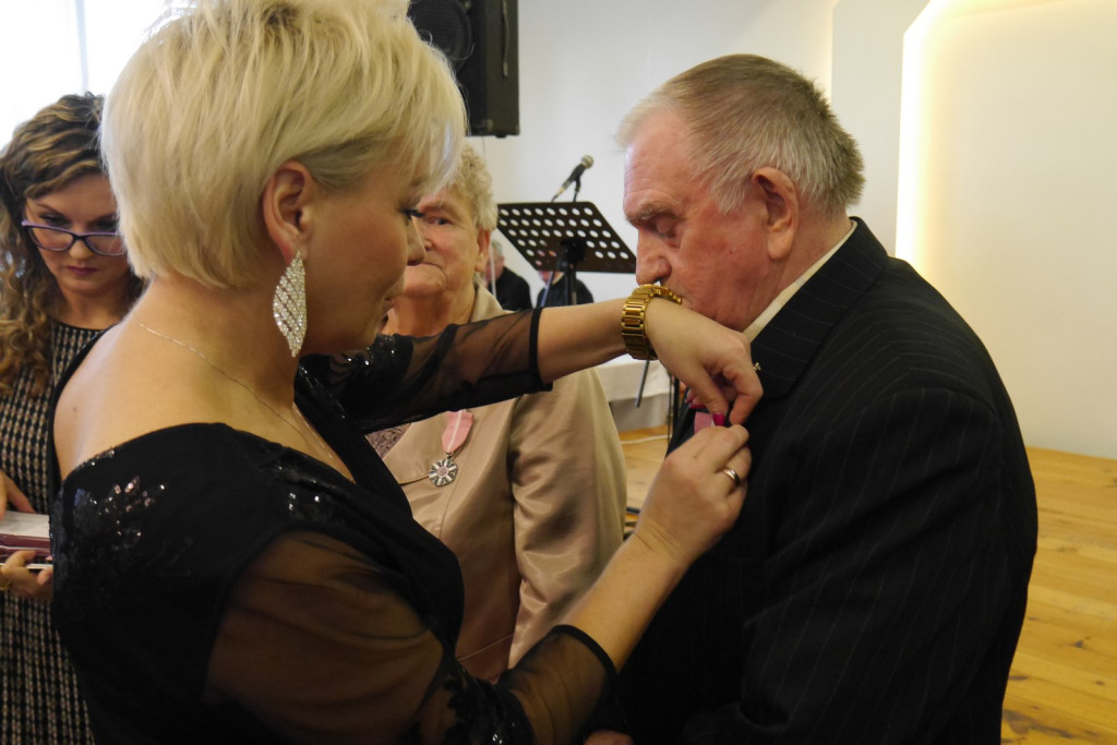 Radośni seniorzy w Pogorzeli [fotorelacja]