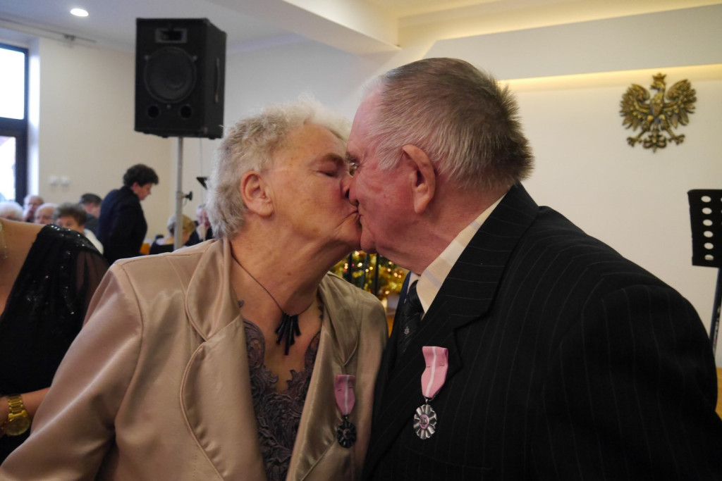 Radośni seniorzy w Pogorzeli [fotorelacja]