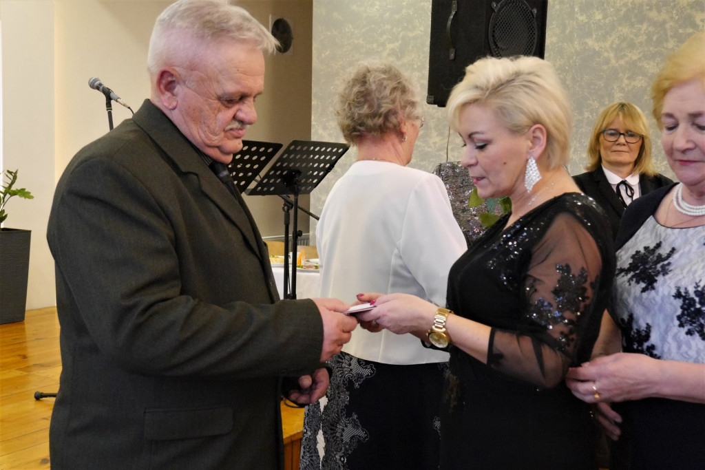 Radośni seniorzy w Pogorzeli [fotorelacja]