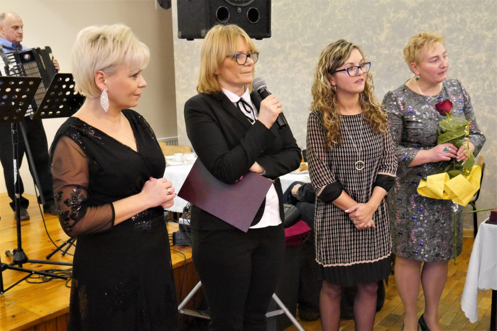 Radośni seniorzy w Pogorzeli [fotorelacja]