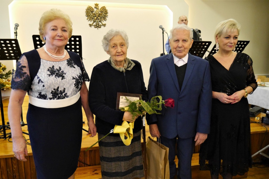 Radośni seniorzy w Pogorzeli [fotorelacja]