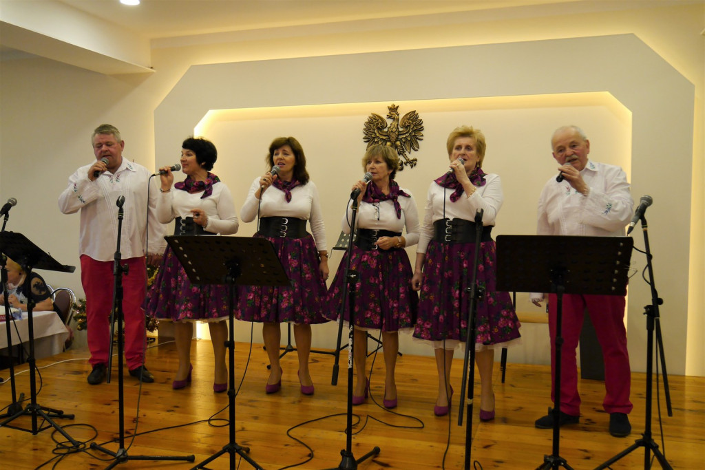 Radośni seniorzy w Pogorzeli [fotorelacja]