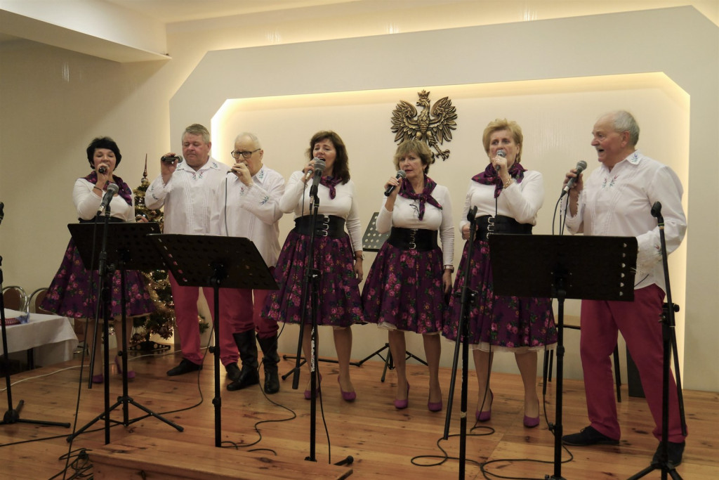 Radośni seniorzy w Pogorzeli [fotorelacja]