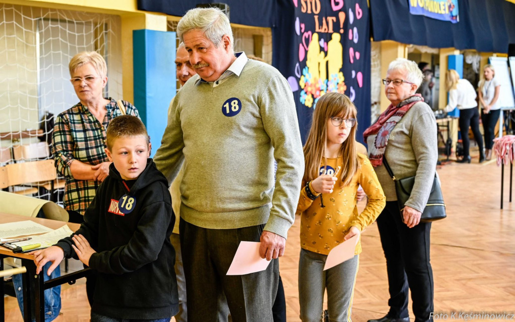 Jubileuszowe XXV Mistrzostwa Dwóch Pokoleń w PSP nr 8