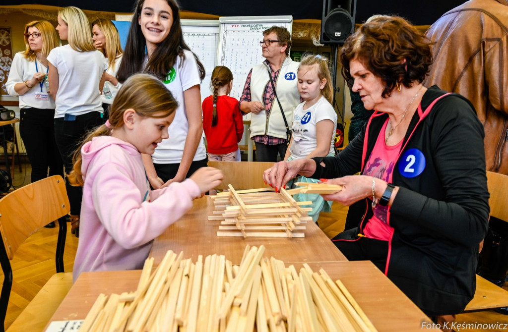 Jubileuszowe XXV Mistrzostwa Dwóch Pokoleń w PSP nr 8