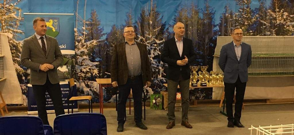 II Międzynarodowa Wystawa Gołębi Rasy KING w Łosiowie