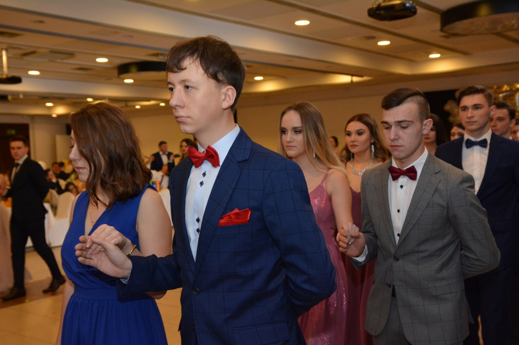 Studniówka 2020 w Zespole Szkół Zawodowych Nr 1 w Brzegu [zdjęcia]