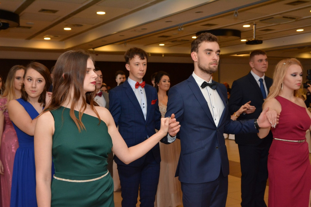 Studniówka 2020 w Zespole Szkół Zawodowych Nr 1 w Brzegu [zdjęcia]