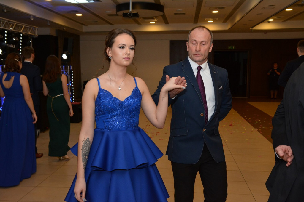 Studniówka 2020 w Zespole Szkół Zawodowych Nr 1 w Brzegu [zdjęcia]