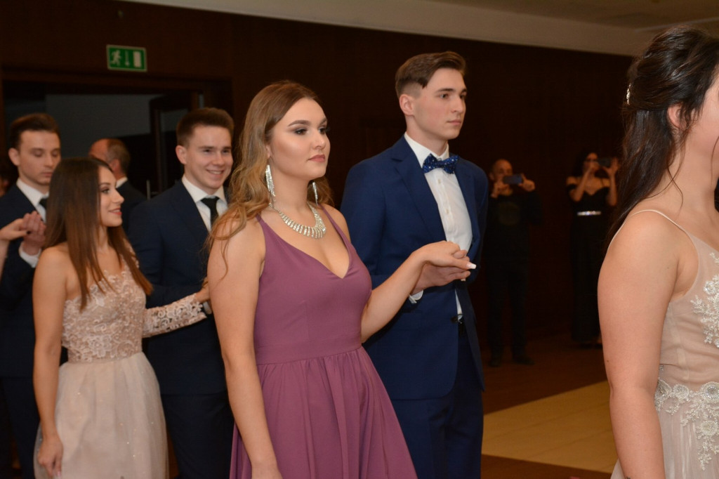 Studniówka 2020 w Zespole Szkół Zawodowych Nr 1 w Brzegu [zdjęcia]