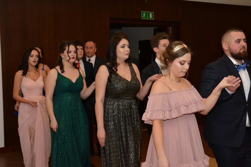 Studniówka 2020 w Zespole Szkół Zawodowych Nr 1 w Brzegu [zdjęcia]