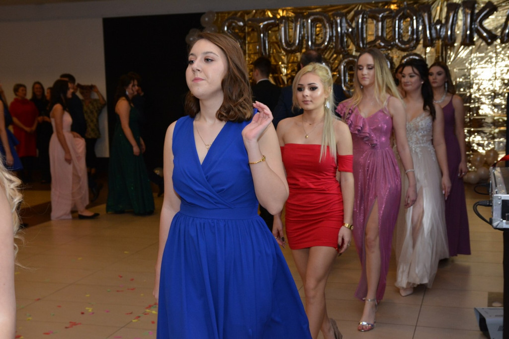 Studniówka 2020 w Zespole Szkół Zawodowych Nr 1 w Brzegu [zdjęcia]