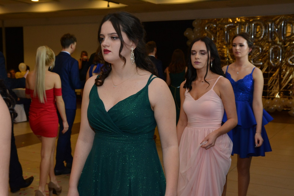 Studniówka 2020 w Zespole Szkół Zawodowych Nr 1 w Brzegu [zdjęcia]