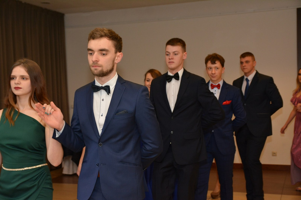 Studniówka 2020 w Zespole Szkół Zawodowych Nr 1 w Brzegu [zdjęcia]