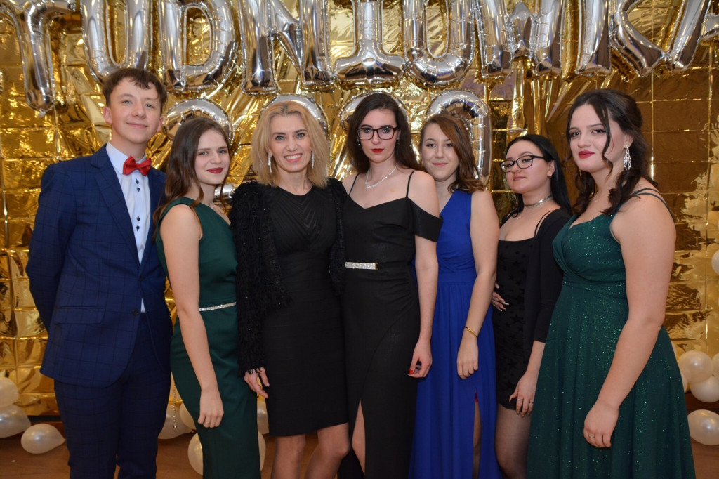 Studniówka 2020 w Zespole Szkół Zawodowych Nr 1 w Brzegu [zdjęcia]