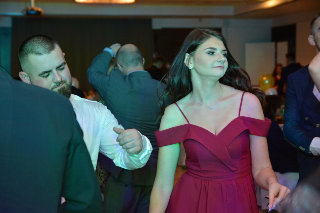 Studniówka 2020 w Zespole Szkół Zawodowych Nr 1 w Brzegu [zdjęcia]