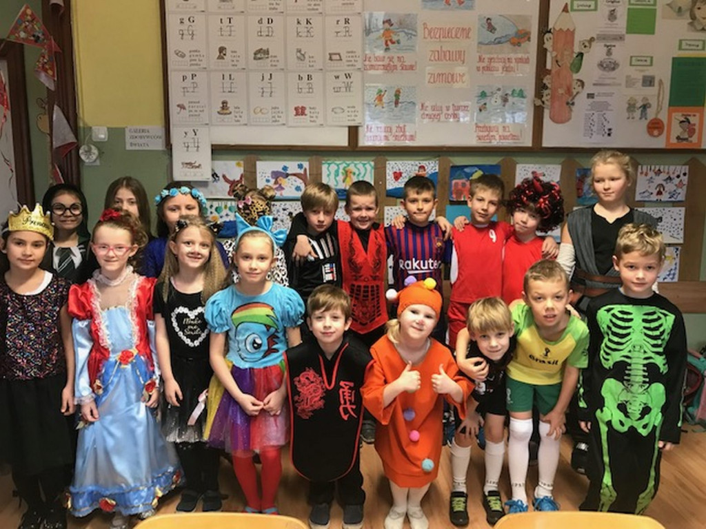 Magiczny Bal Karnawałowy w PSP5 Brzeg