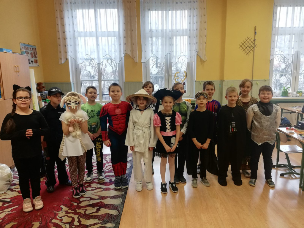 Magiczny Bal Karnawałowy w PSP5 Brzeg