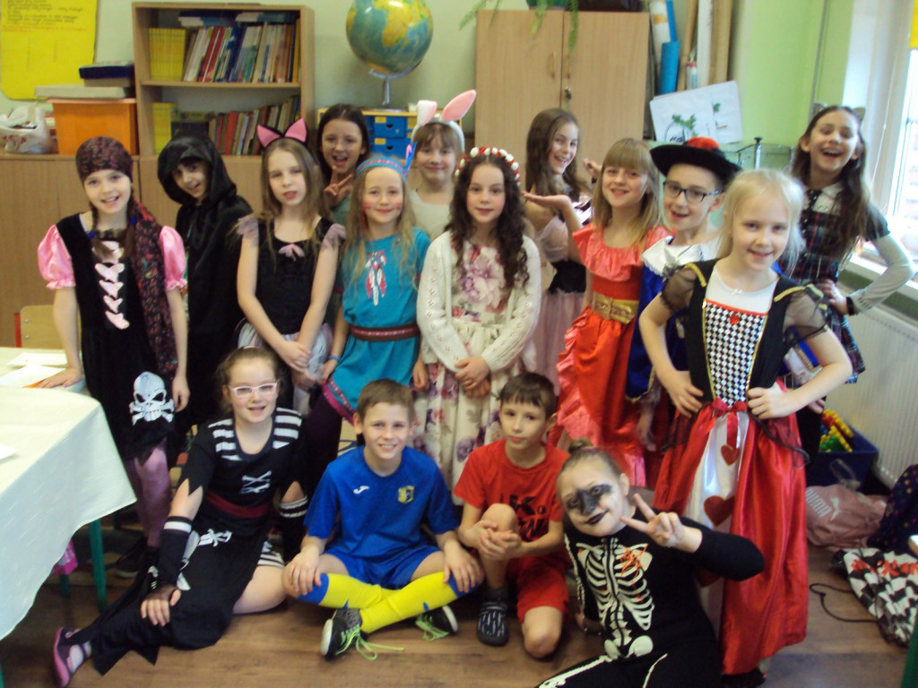 Magiczny Bal Karnawałowy w PSP5 Brzeg