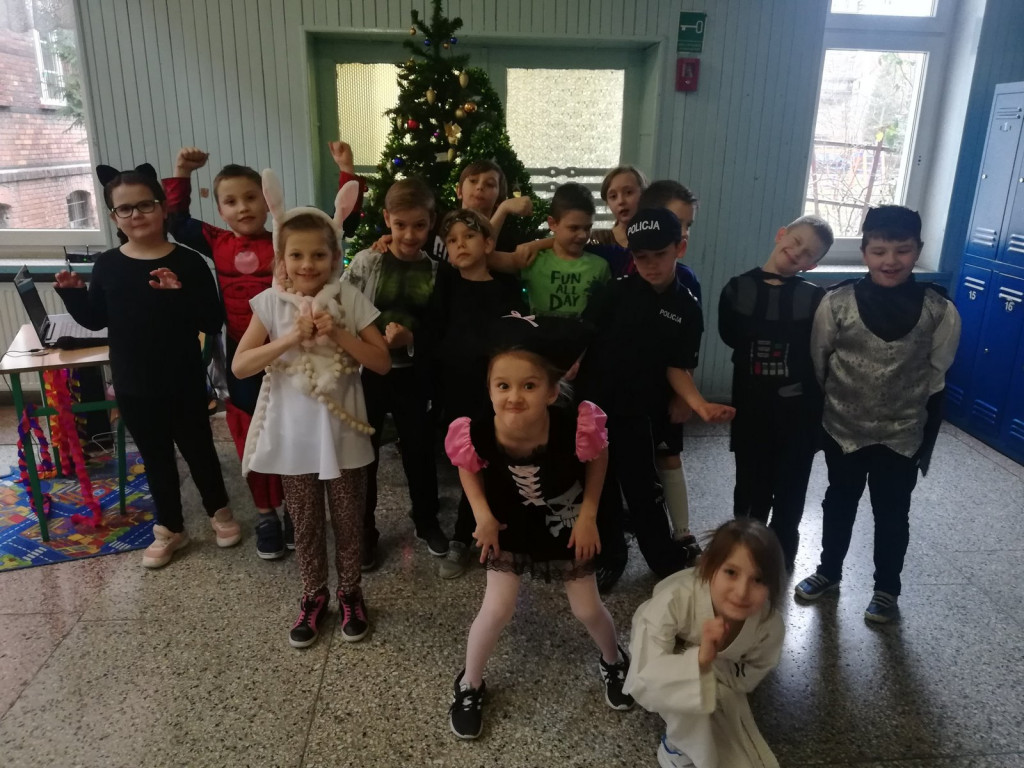 Magiczny Bal Karnawałowy w PSP5 Brzeg