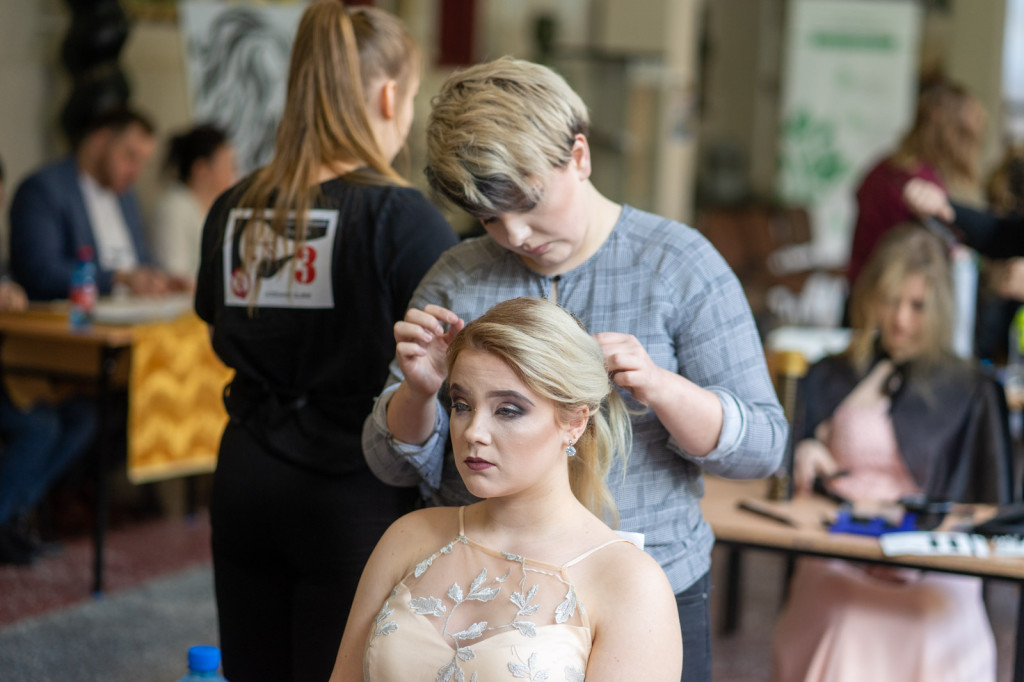 II Olimpiada Fryzjerska w Zespole Szkół Budowlanych [zdjęcia]