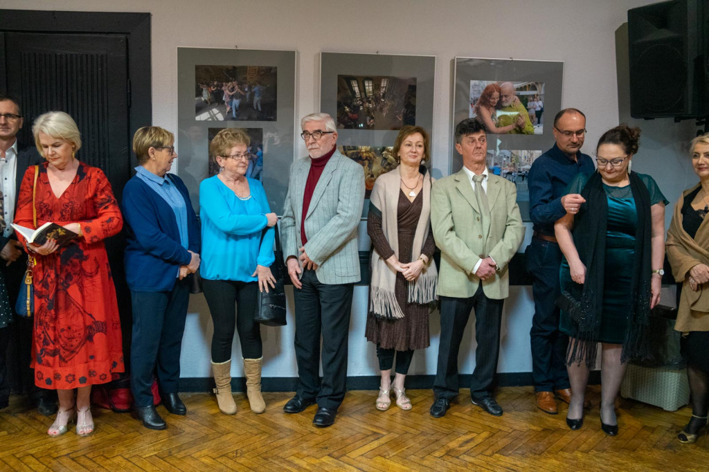 Wystawa pełna emocji otwarta. 