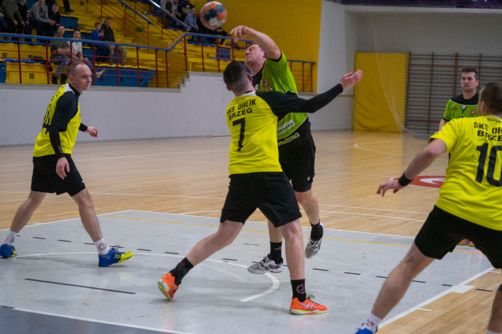 Spotkanie z happy-endem. Orlik wygrywa po rzutach karnych [zdjęcia]