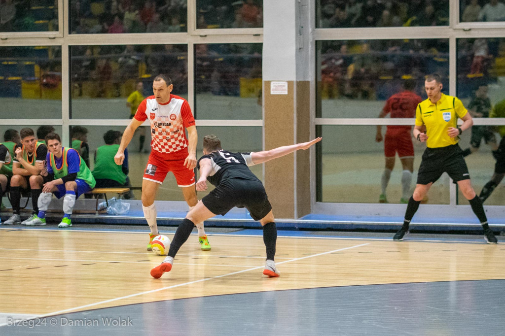 Gredar odpada z Pucharu Polski, brzeżanie minimalnie gorsi [zdjęcia]