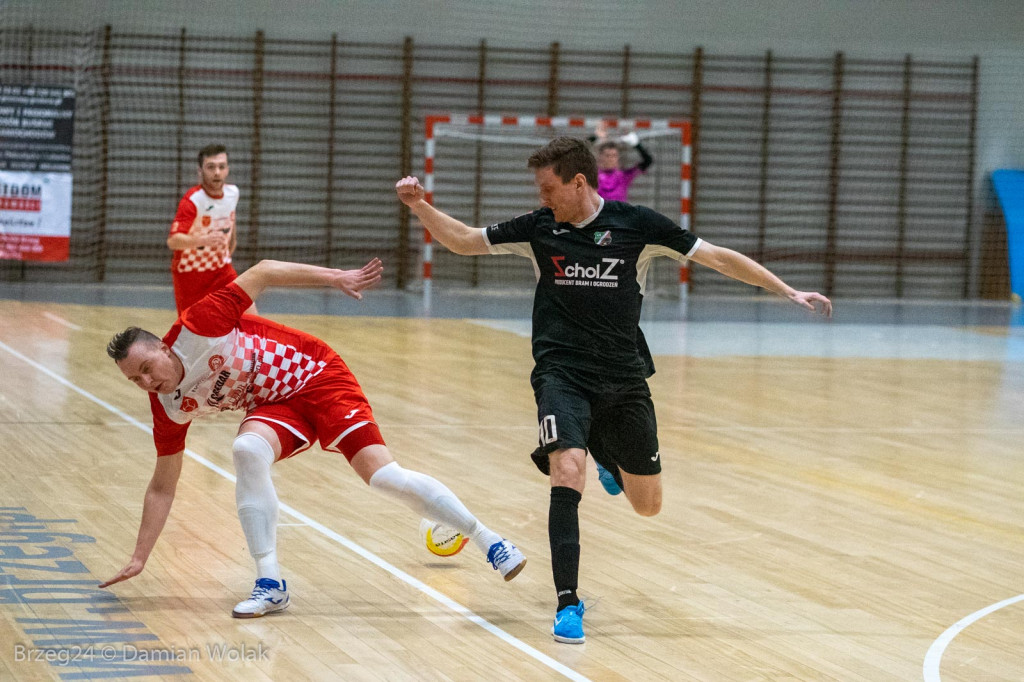 Gredar odpada z Pucharu Polski, brzeżanie minimalnie gorsi [zdjęcia]