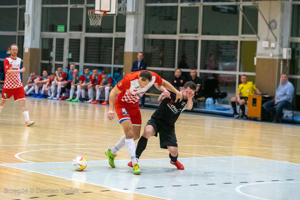 Gredar odpada z Pucharu Polski, brzeżanie minimalnie gorsi [zdjęcia]