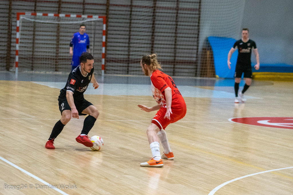 Gredar odpada z Pucharu Polski, brzeżanie minimalnie gorsi [zdjęcia]