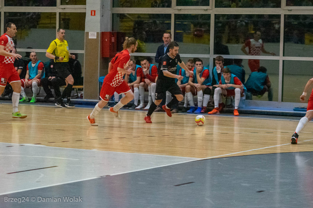 Gredar odpada z Pucharu Polski, brzeżanie minimalnie gorsi [zdjęcia]