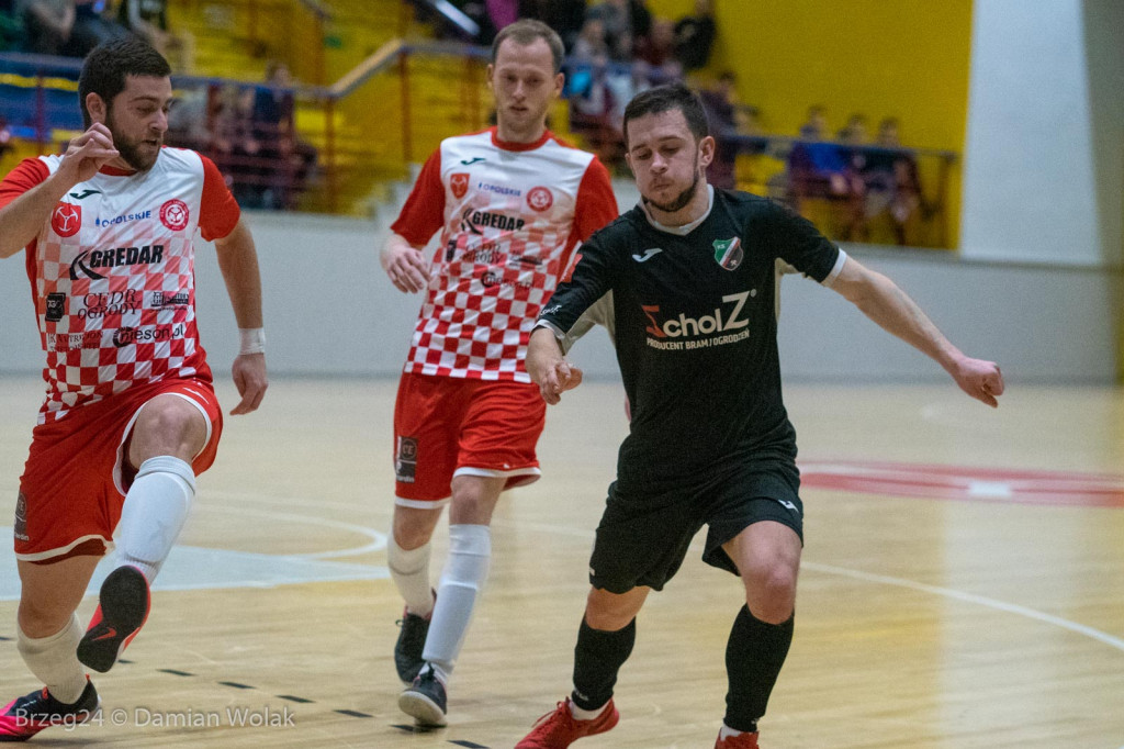 Gredar odpada z Pucharu Polski, brzeżanie minimalnie gorsi [zdjęcia]