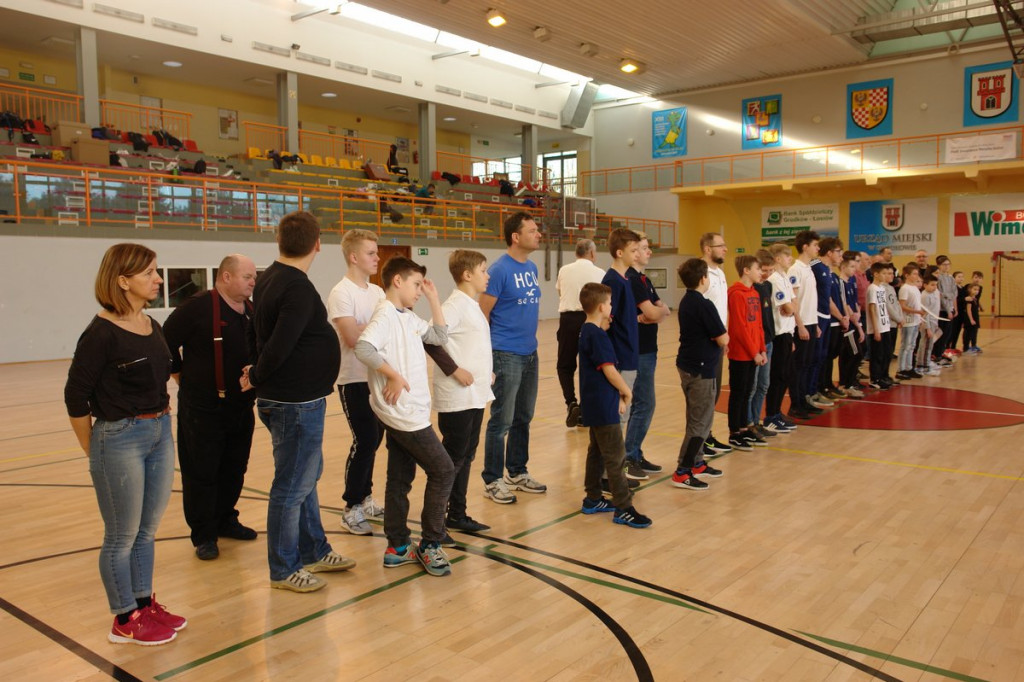 Modelarze latali w Grodkowie