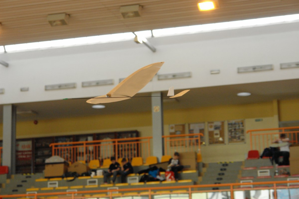 Modelarze latali w Grodkowie