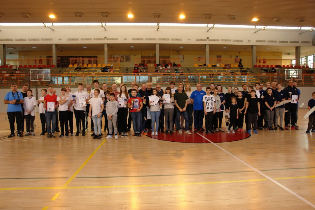 Modelarze latali w Grodkowie