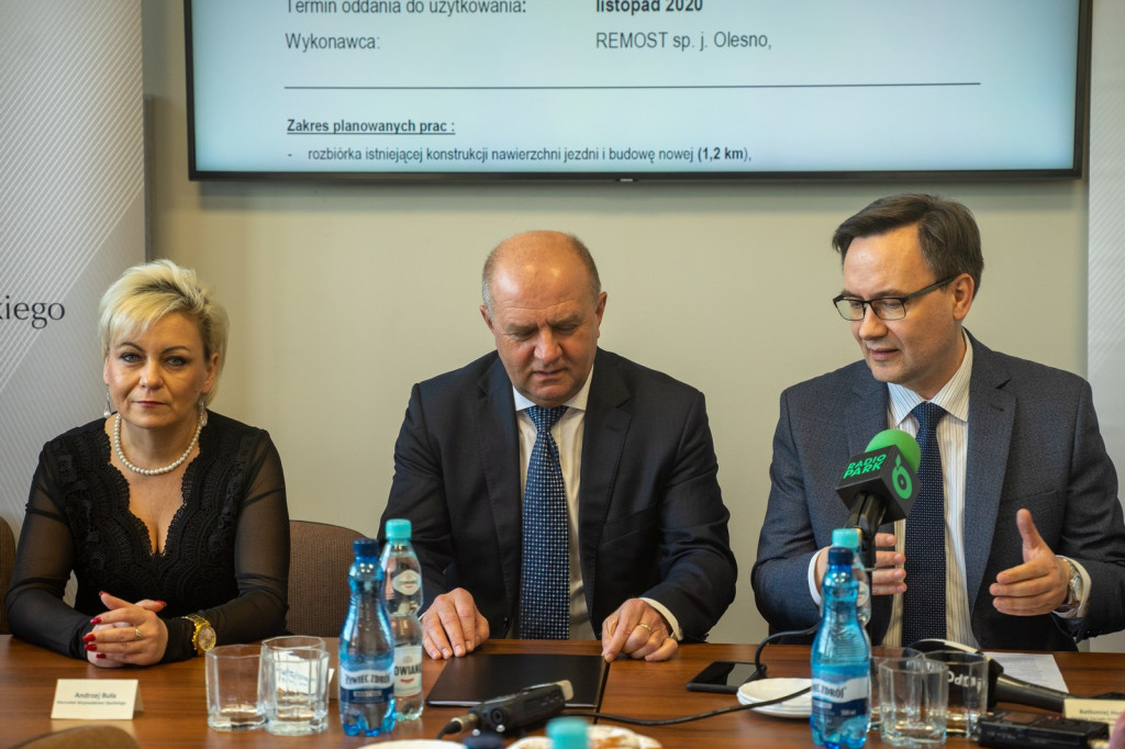 Poprawa bezpieczeństwa mieszkańców na drodze wojewódzkiej 462 w miejscowości Janów.  Niebawem ruszy przebudowa