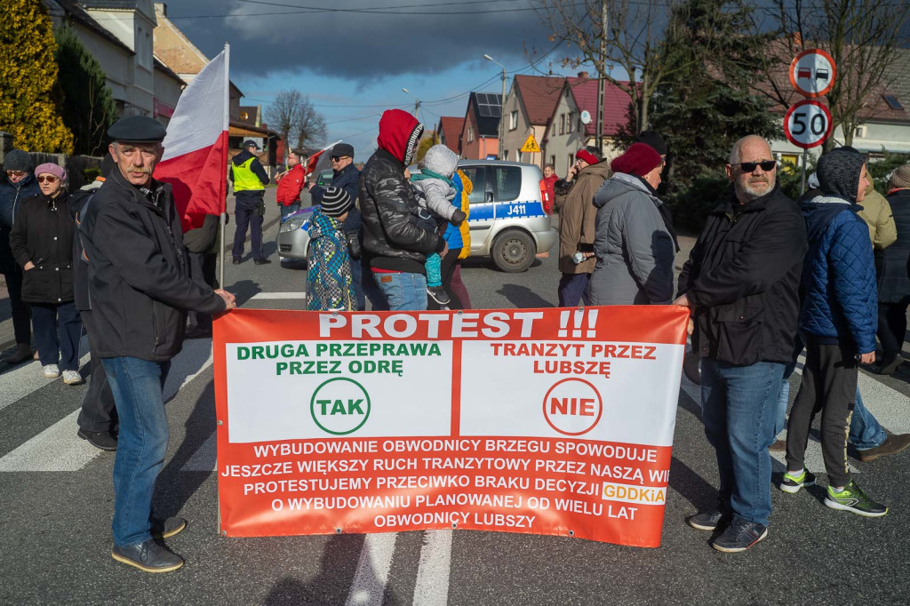 Kolejny protest mieszkańców Lubszy. Bartłomiej, uczeń miejscowej szkoły: 