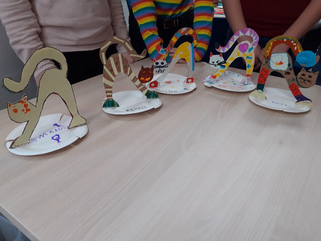 Ferie w grodkowskiej Bibliotece w Ratuszu, w dziale dla dzieci