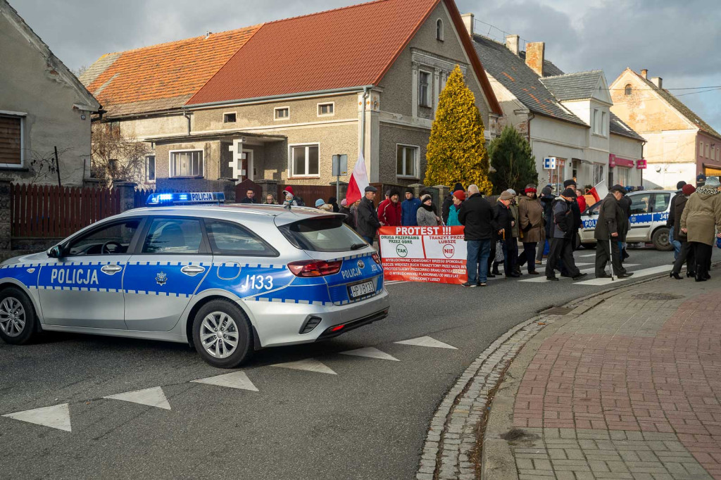 Kolejny protest mieszkańców Lubszy. Bartłomiej, uczeń miejscowej szkoły: 