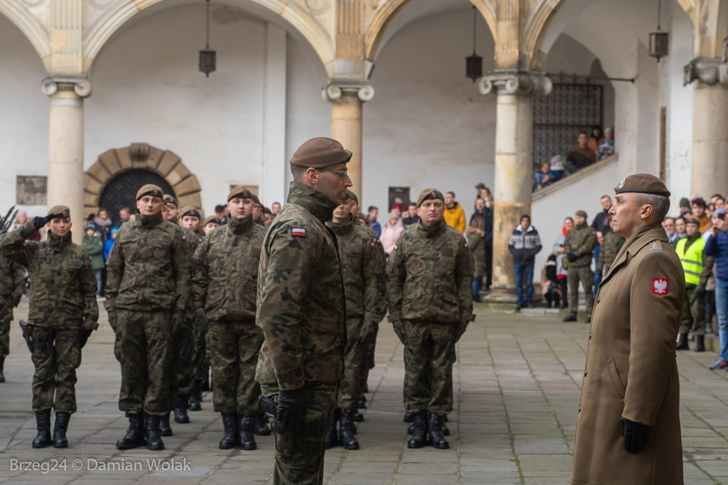 Przysięga Wojsk Obrony Terytorialnej w Brzegu [zdjęcia]