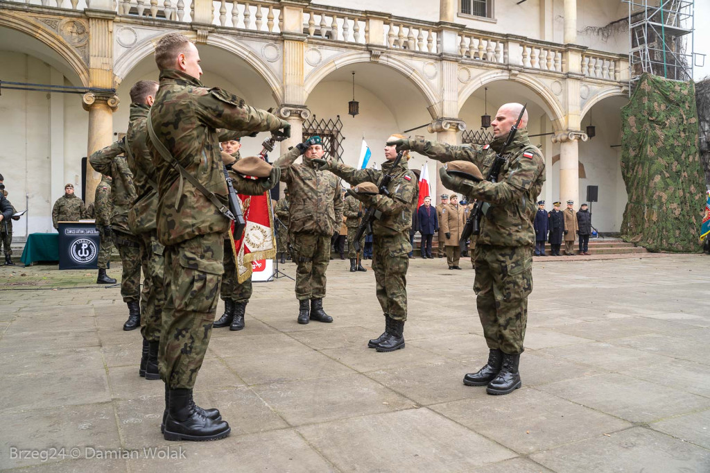 Przysięga Wojsk Obrony Terytorialnej w Brzegu [zdjęcia]