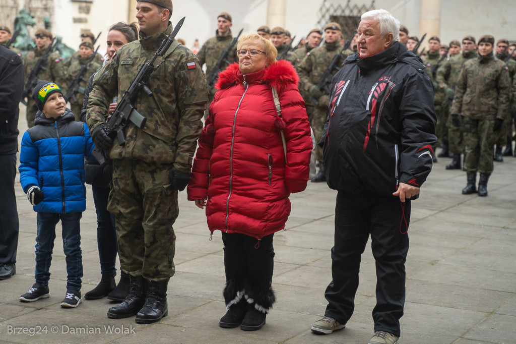 Przysięga Wojsk Obrony Terytorialnej w Brzegu [zdjęcia]