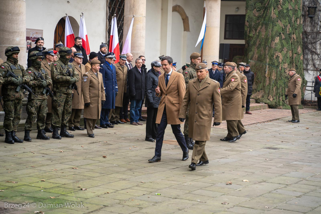 Przysięga Wojsk Obrony Terytorialnej w Brzegu [zdjęcia]