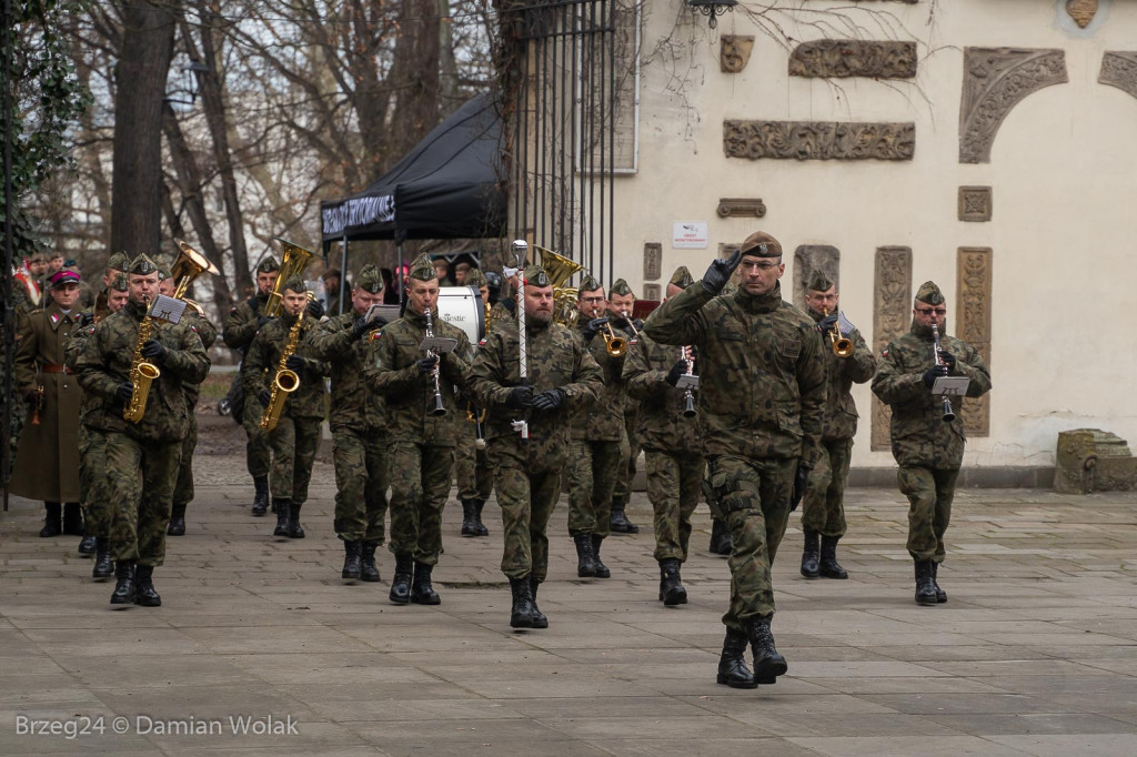 Przysięga Wojsk Obrony Terytorialnej w Brzegu [zdjęcia]