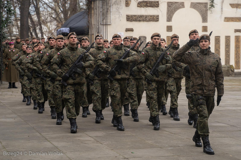 Przysięga Wojsk Obrony Terytorialnej w Brzegu [zdjęcia]