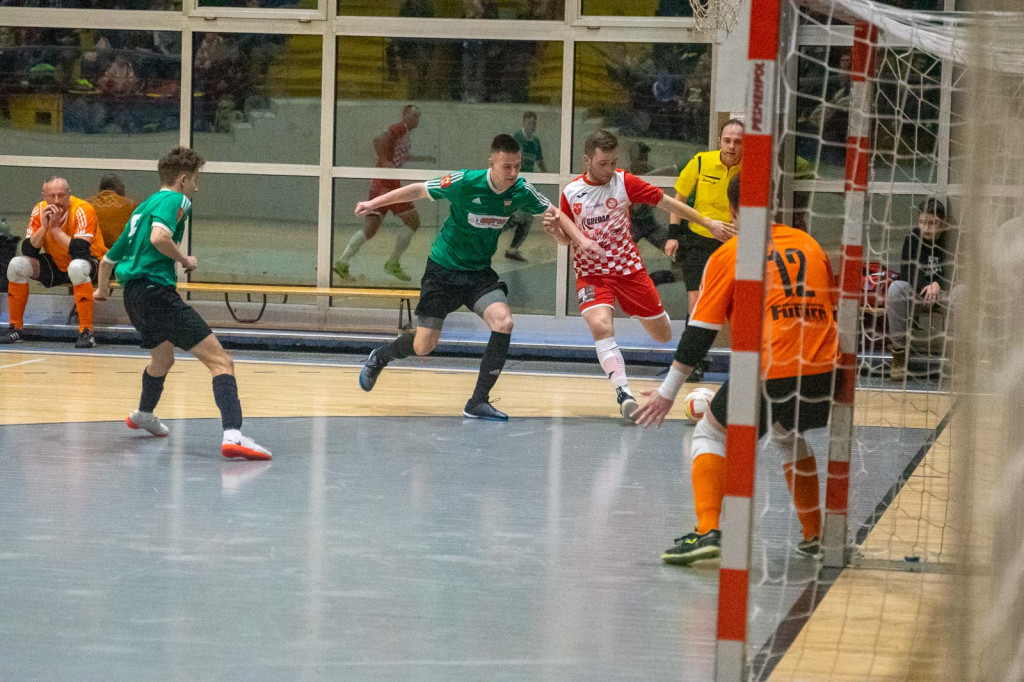 Strzelanina w Brzegu. Gredar miażdży rywala z Tychów