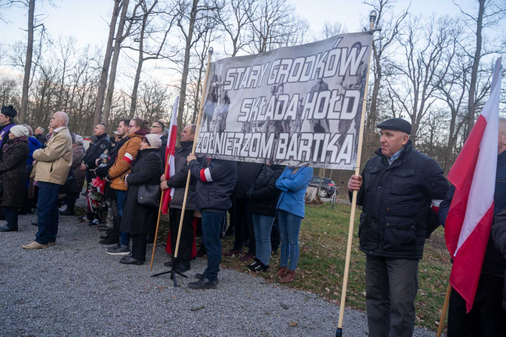 Upamiętnili pamięć Żołnierzy Wyklętych w Starym Grodkowie [zdjęcia]