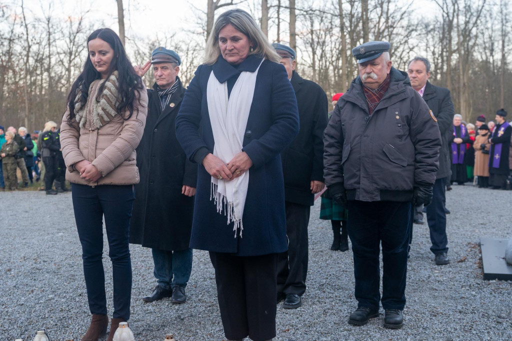 Upamiętnili pamięć Żołnierzy Wyklętych w Starym Grodkowie [zdjęcia]